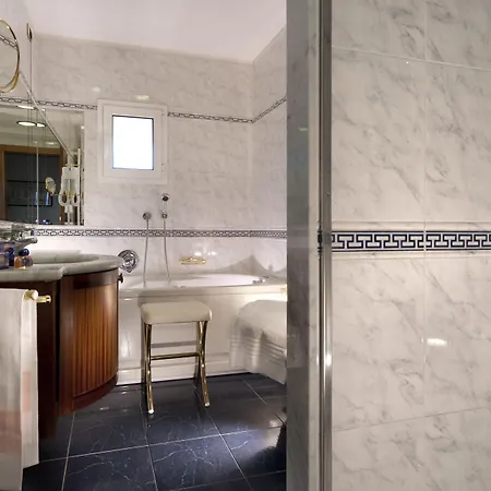 Atilius Hotel & Suites Hotel