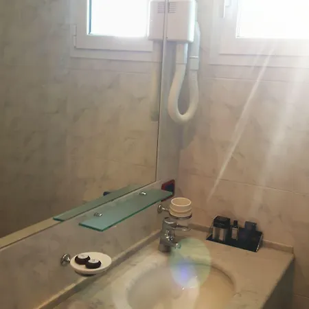 Hotel Atilius Hotel & Suites 3*