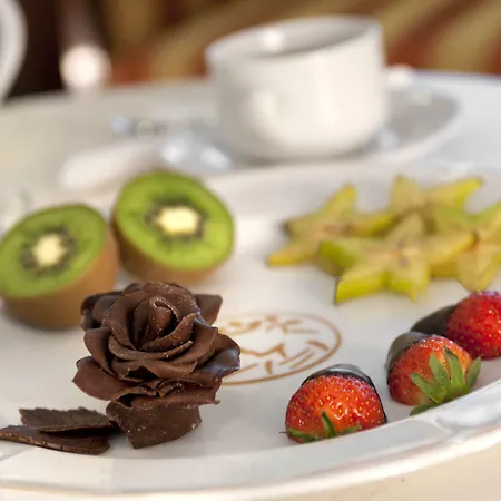 Atilius Hotel & Suites 3*