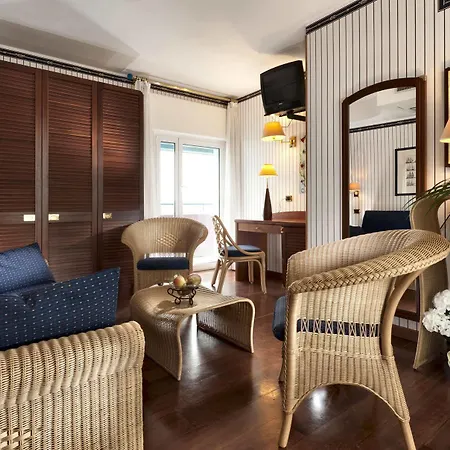 Atilius & Hotel 3*